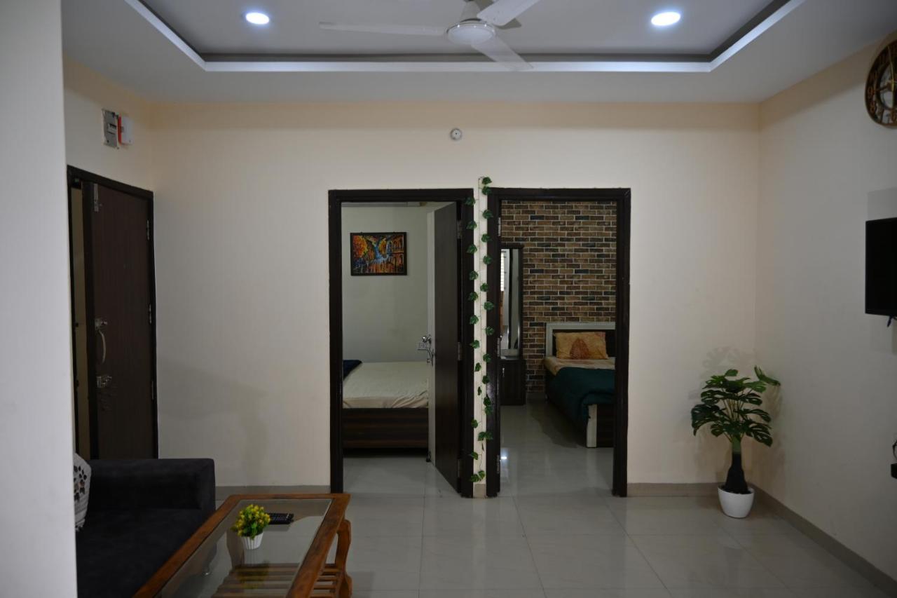 Staeg Heart Of City 2Bhk - 201 Indore Esterno foto